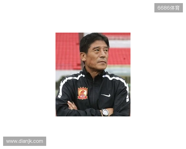 渝媒:李章洙在重庆被球迷请吃火锅,他直接吃的红锅微辣 渝媒:李章洙在重庆被球迷请吃火锅,他直接吃的红锅微辣